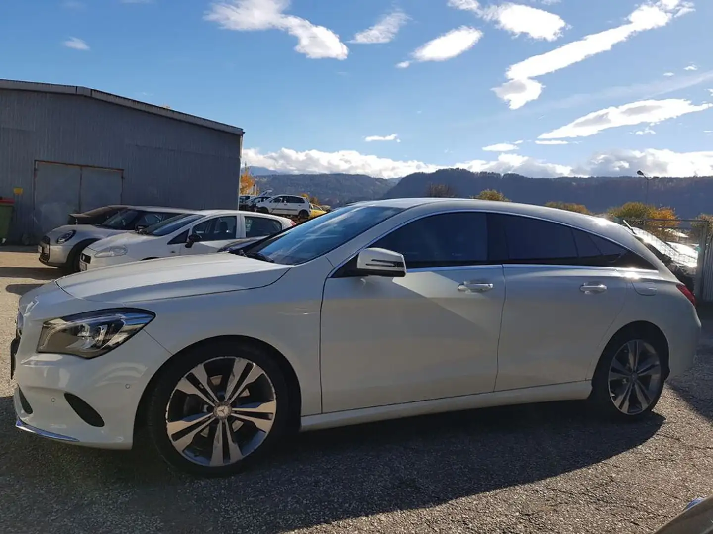 Mercedes-Benz CLA 200 CDI 4Matic Shooting Brake /LED /Kamera/ Weiß - 2