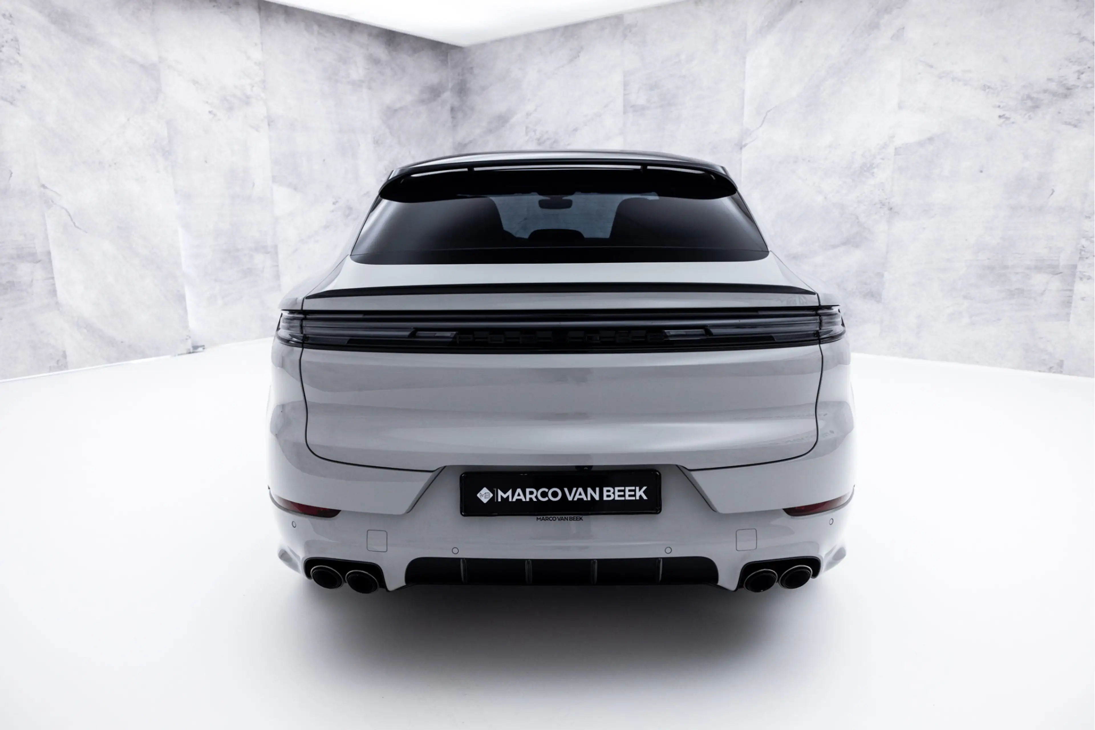 Porsche Cayenne Coupé 3.0 S E-Hybrid 520 PK | Pano | SportDesign | — photo 10