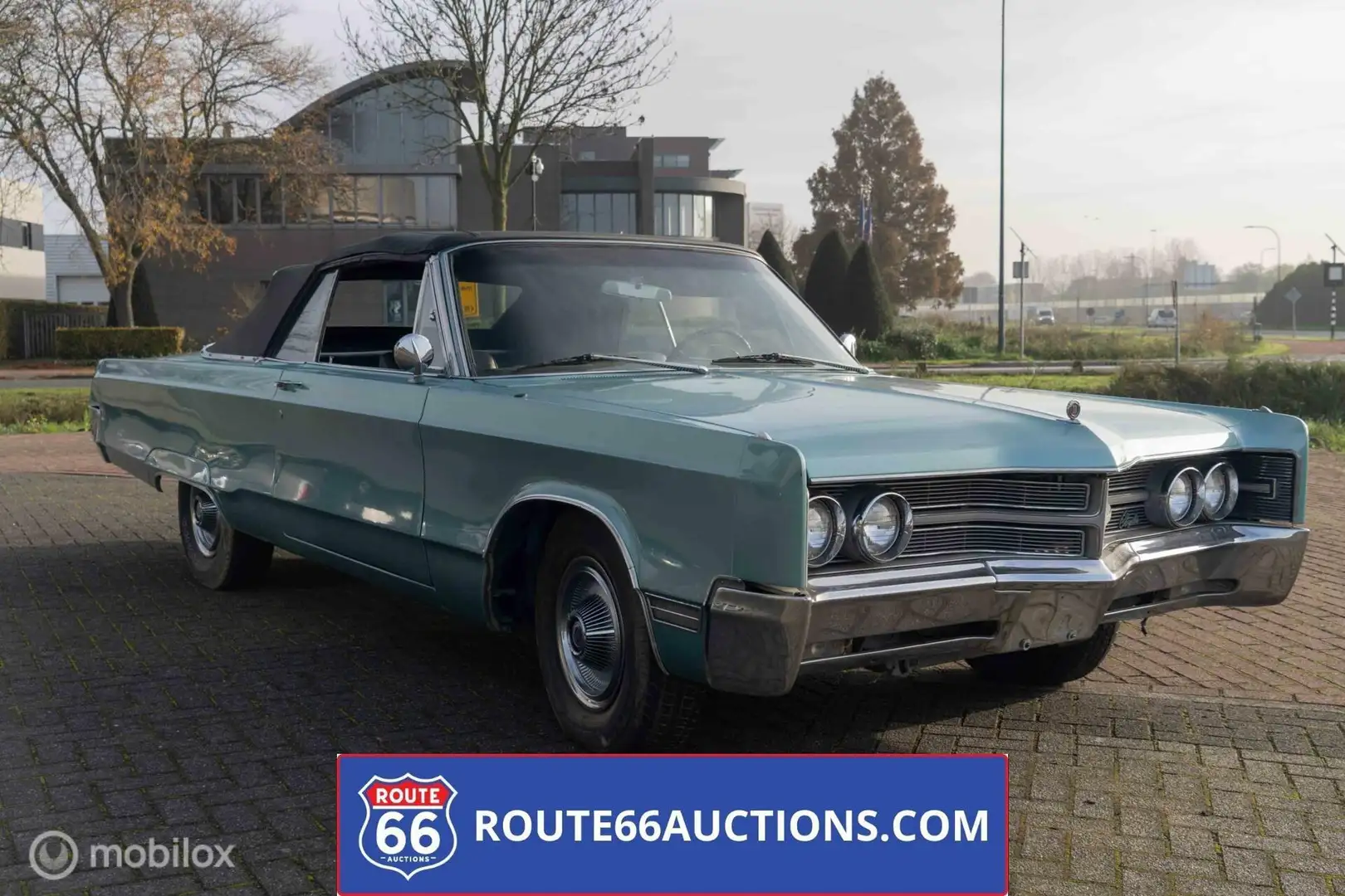 Chrysler 300 Cabriolet 1967 | Route 66 Auctions Azul - 2