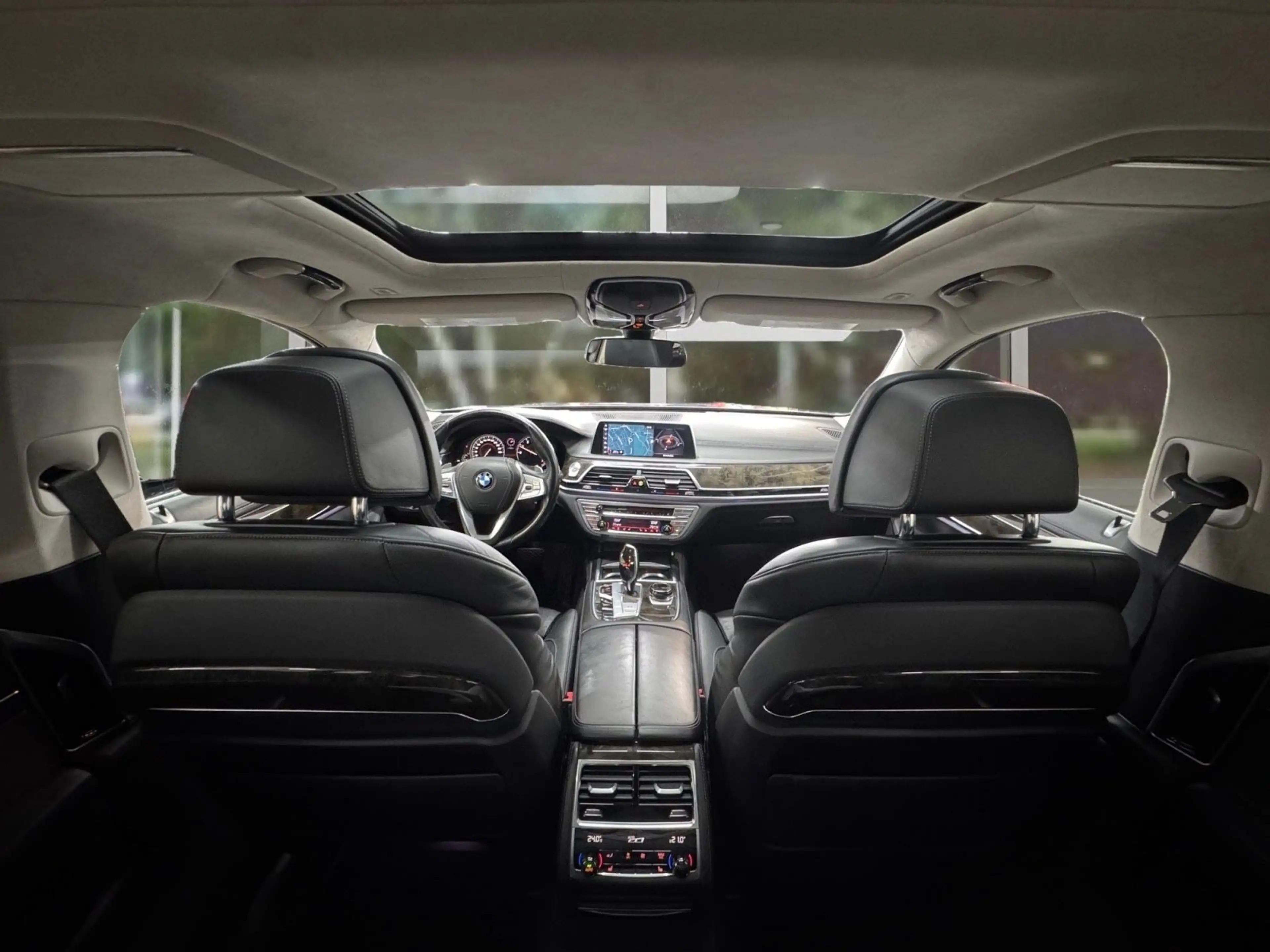 BMW 750 Li xDrive Aut., Langversion , 1 J. Garantie — photo 12