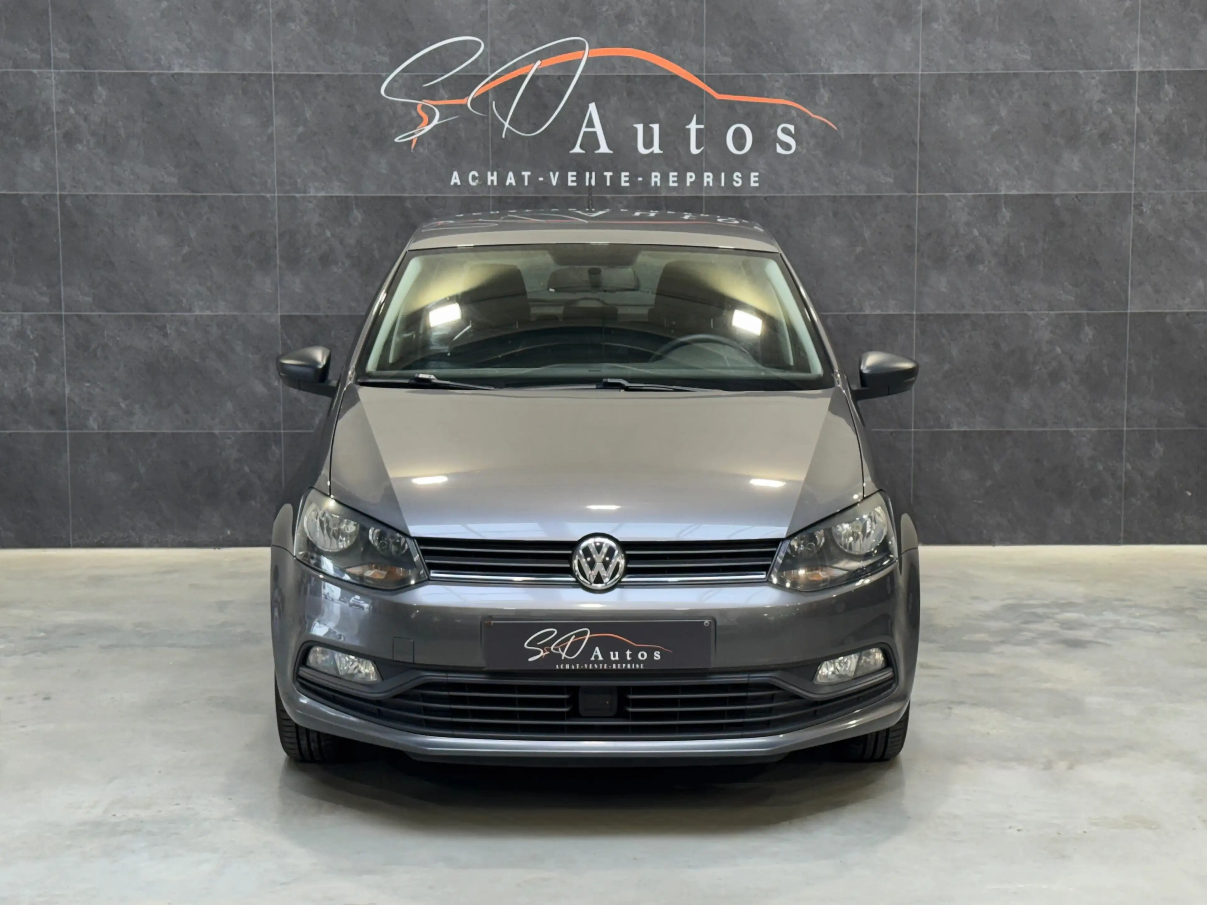Volkswagen Polo 1.0i* 1ER PROPRIÉTAIRE * CARNET * AIRCO * PROPRE — photo 2