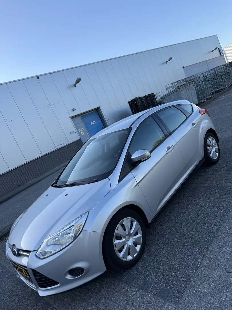 Ford Focus 1.0 EcoB. Lease Tr. Grijs - 2