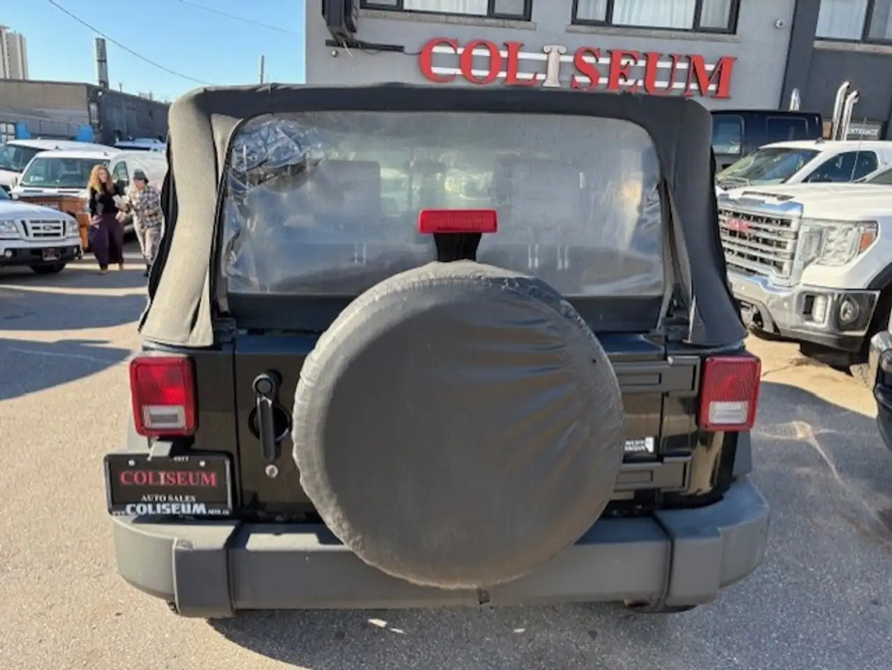 Jeep Wrangler снимка Jeep Wrangler