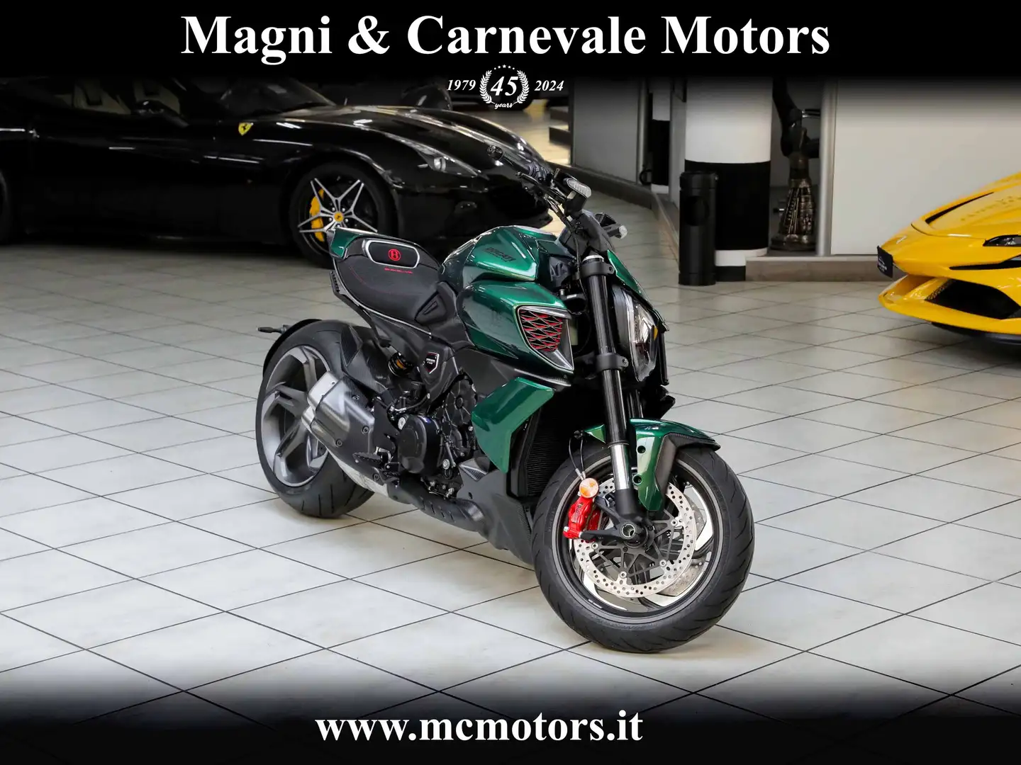 Ducati Diavel V4 FOR BENTLEY | 1 OF 500 LIMITED EDITION | NUOVA Groen - 1