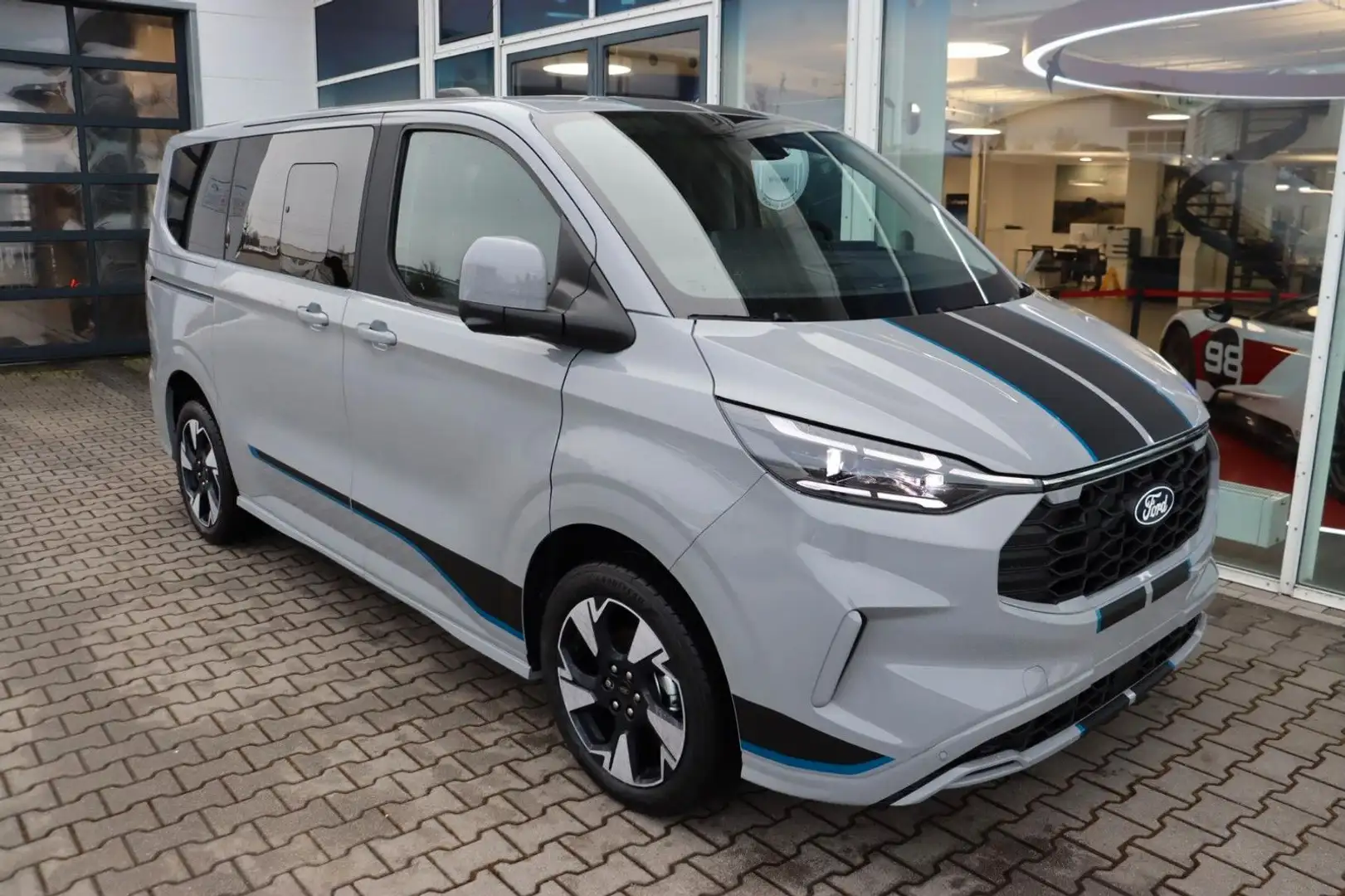 Ford Tourneo Custom Sport 320/L1 Matrix-LED 0,0% FIN* Gris - 2