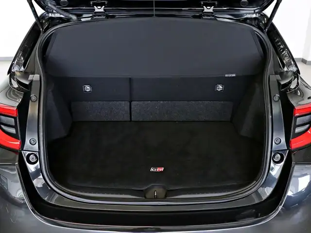 Toyota Yaris view 5