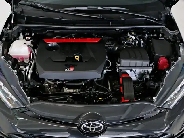 Toyota Yaris view 30