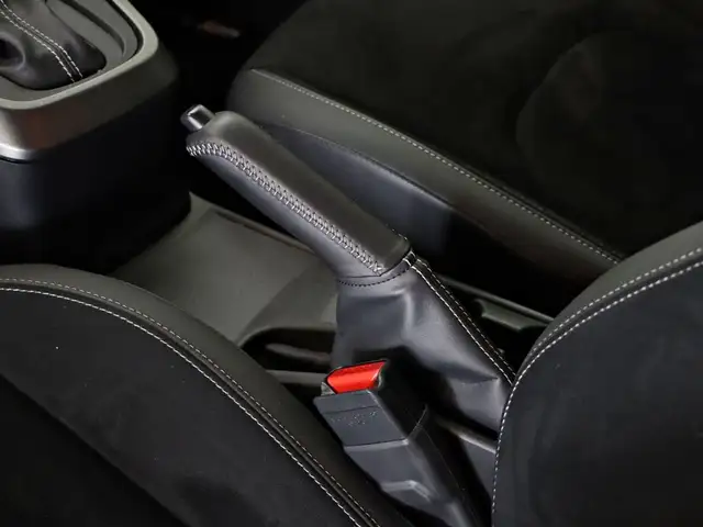 Toyota Yaris view 28