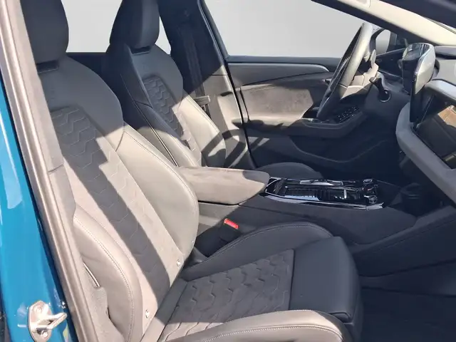 Audi A6 E-Tron view 4