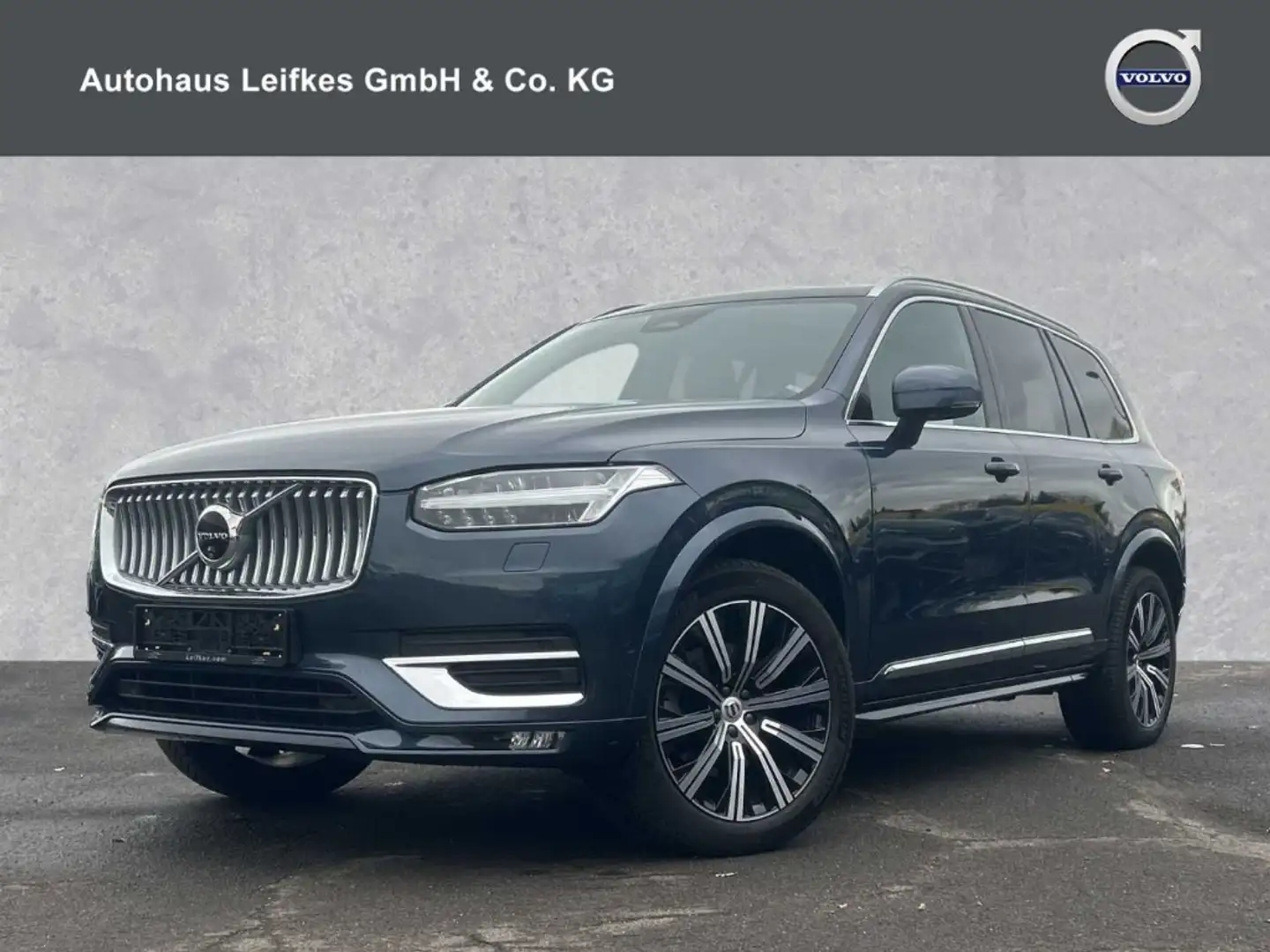 Volvo XC90 Diesel B5 D AWD Plus Bright Blau - 1