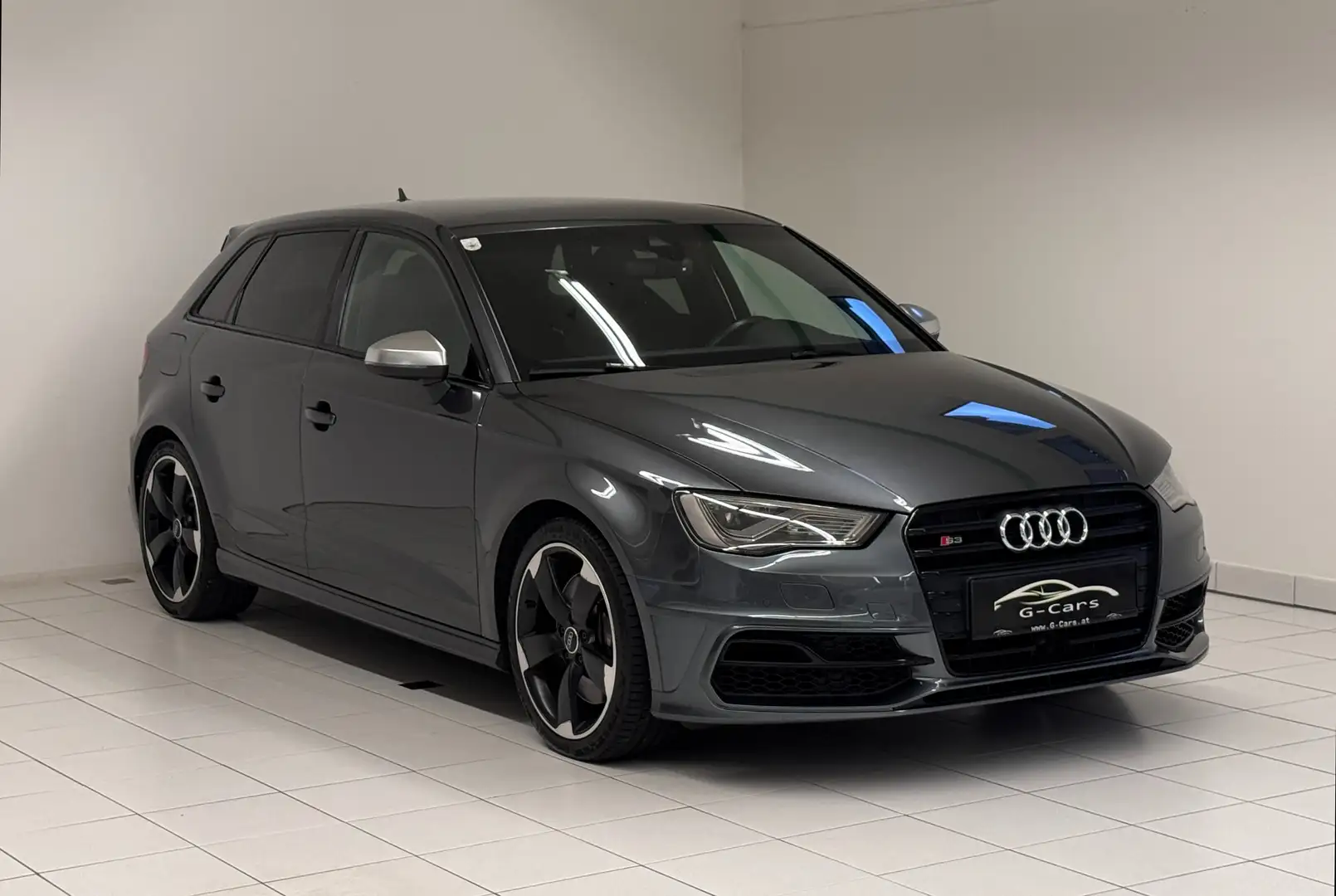 Audi S3 2.0 TFSI quattro *ACC*Mega Ausstattung*Gepflegt* Grau - 2