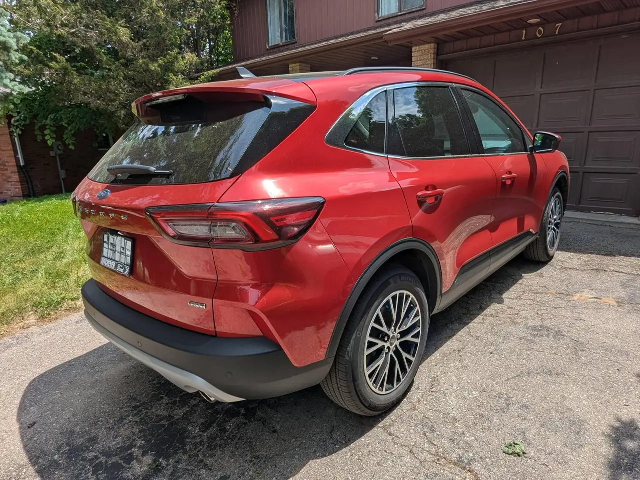 Ford Escape photo Ford Escape