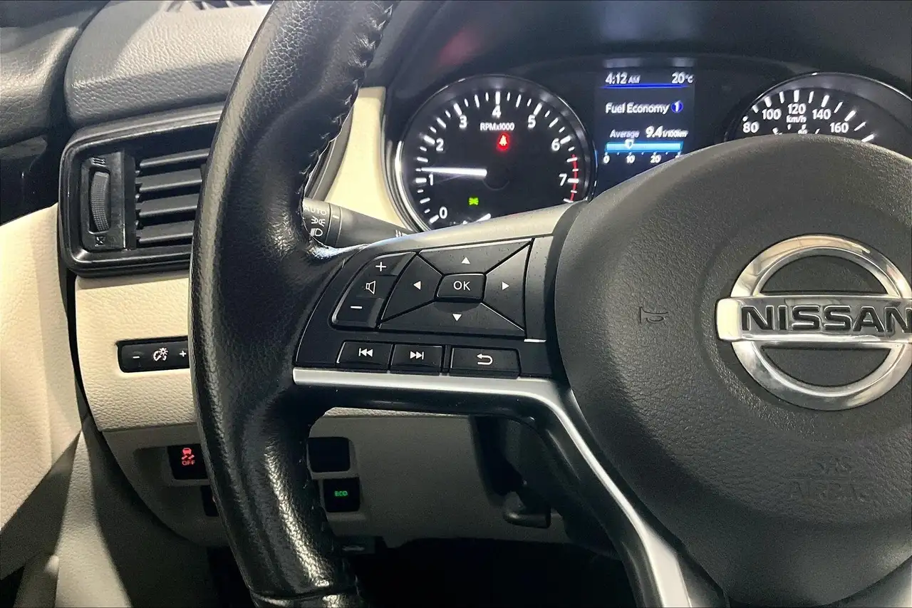 Nissan Qashqai снимка Nissan Qashqai