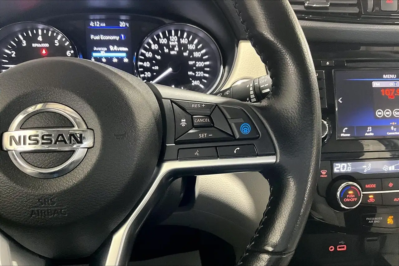 Nissan Qashqai снимка Nissan Qashqai