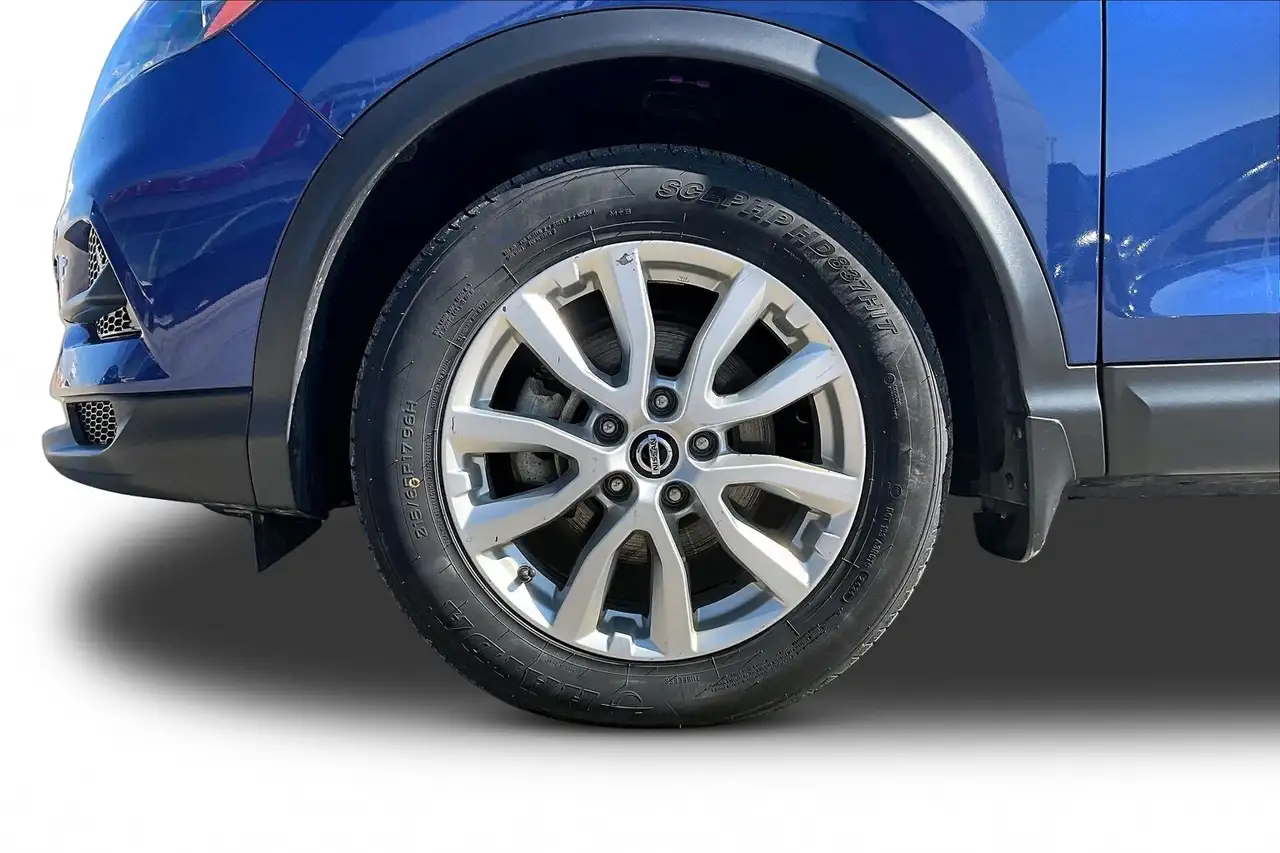 Nissan Qashqai снимка Nissan Qashqai