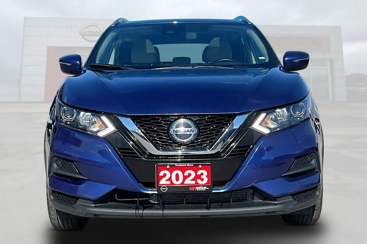 Nissan Qashqai снимка Nissan Qashqai