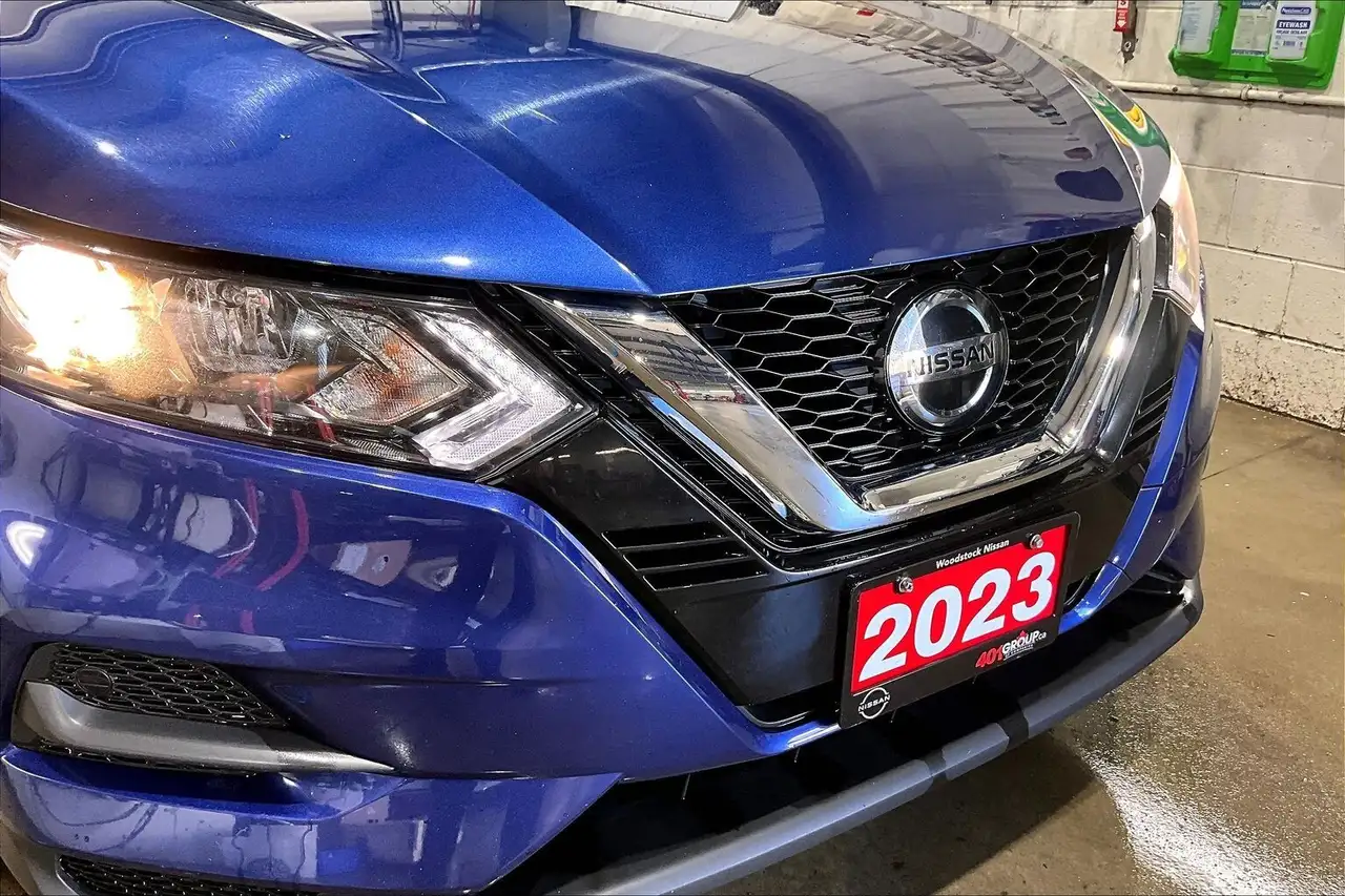 Nissan Qashqai снимка Nissan Qashqai