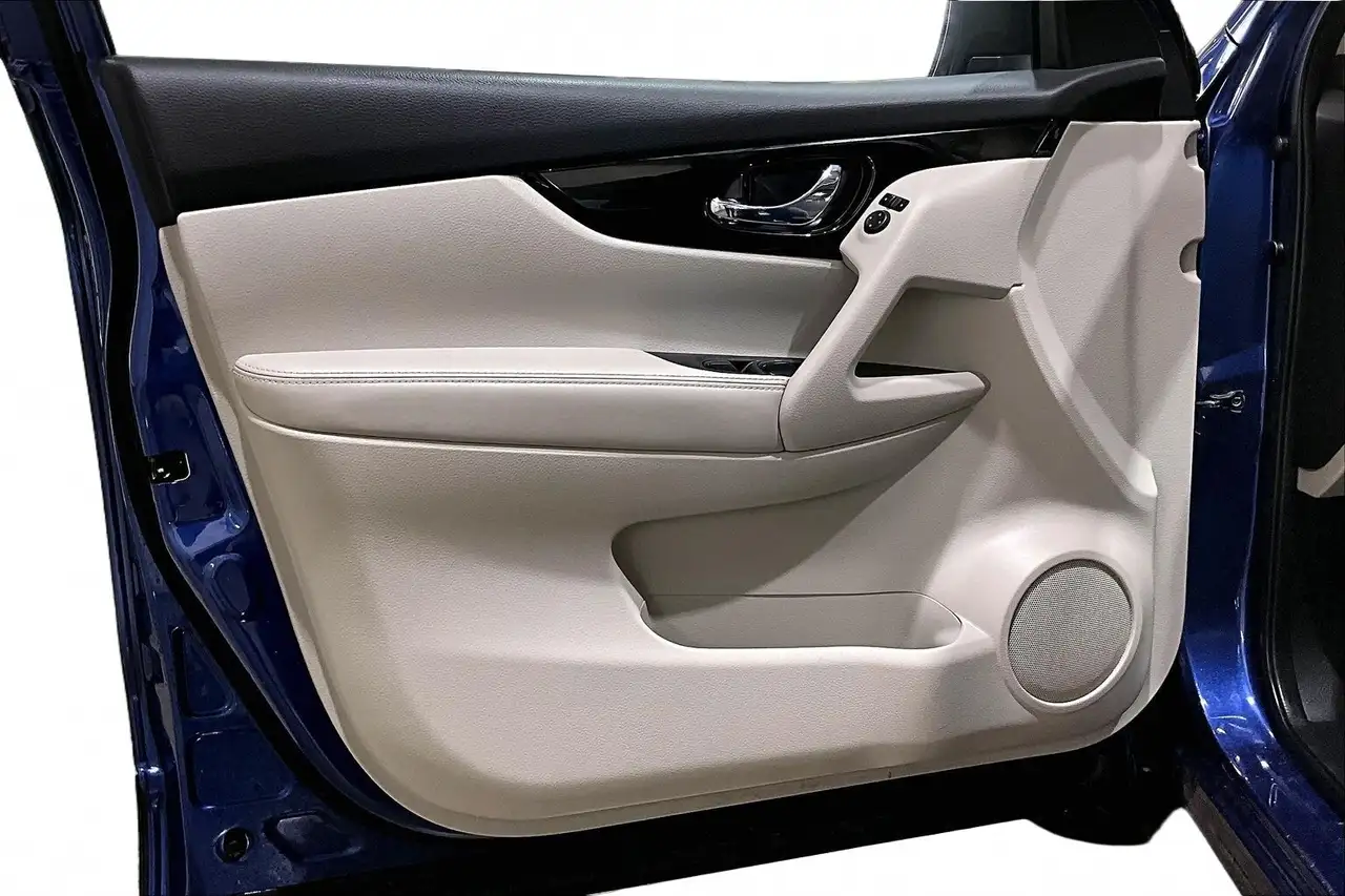 Nissan Qashqai снимка Nissan Qashqai