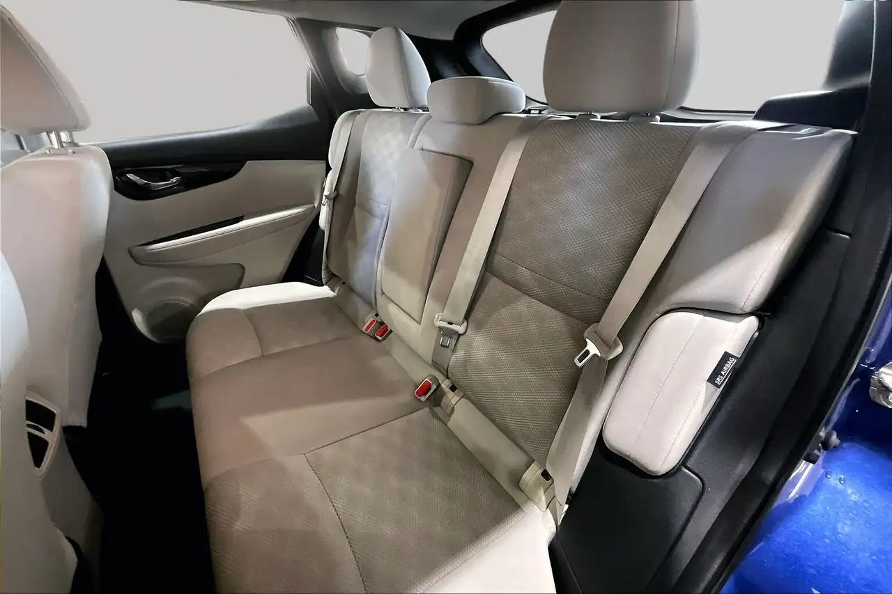 Nissan Qashqai снимка Nissan Qashqai
