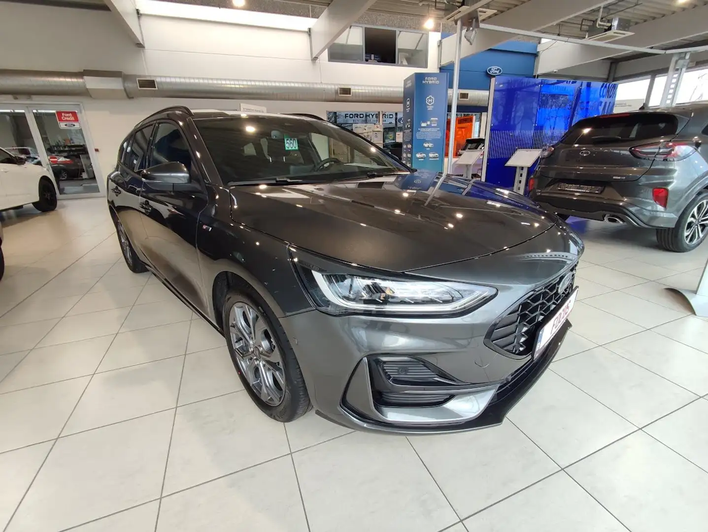 Ford Focus ST-Line X break - 1.0i mHEV 125cv - NEW - Dispo 1 Gris - 2