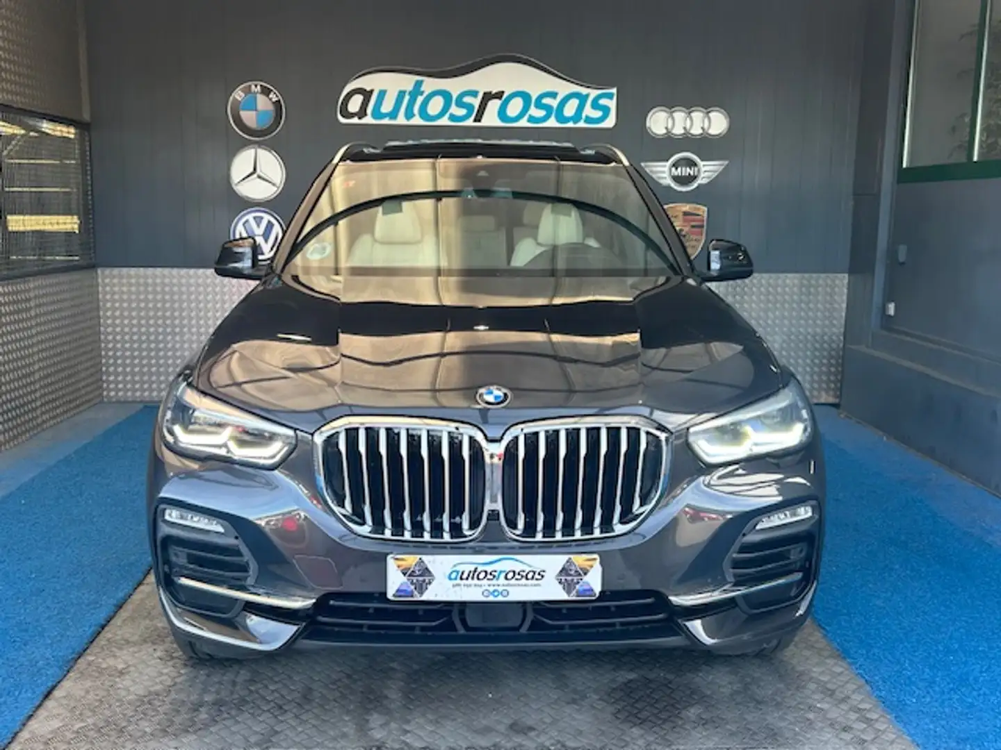 BMW X5 xDrive 25dA Gris - 2