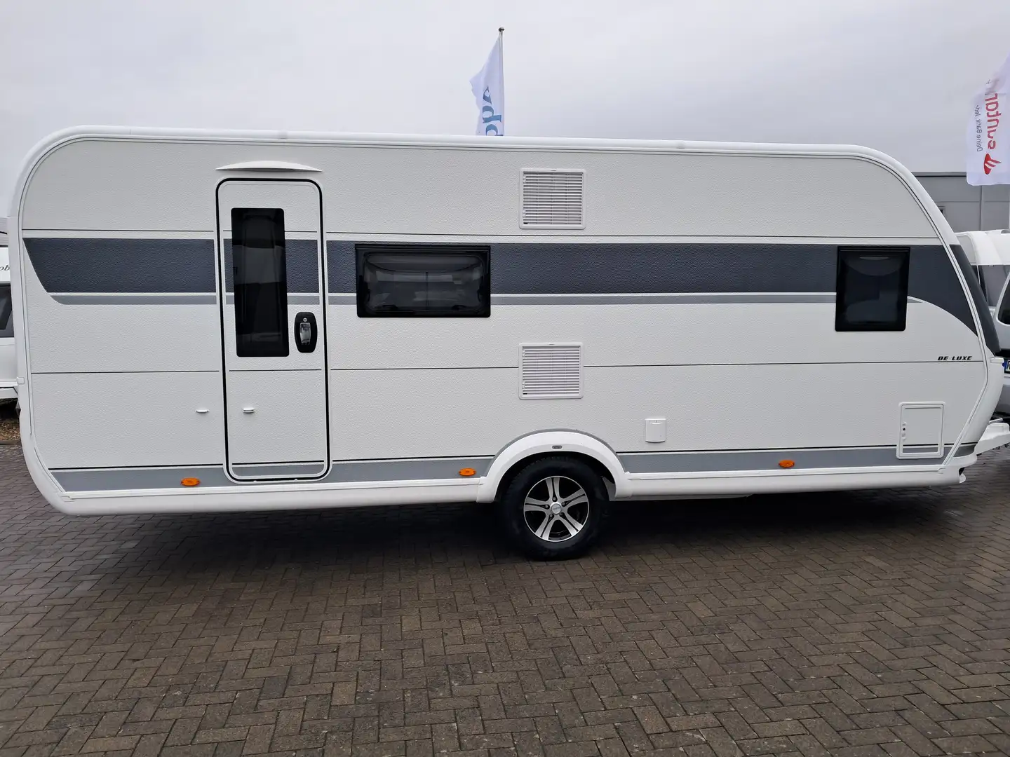 Hobby De Luxe 560 KMFe *Modell 2025* Weiß - 2