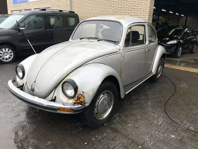 Volkswagen Käfer RESTAURATIONSOBJEKT