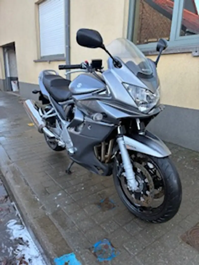 Suzuki Bandit 1250 bandit 1250 Plateado - 1