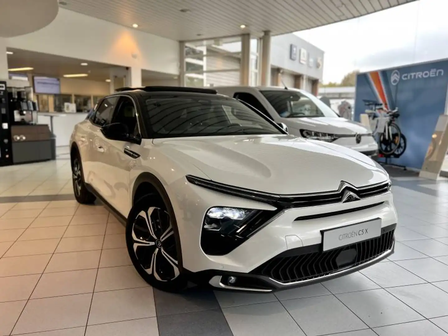 Citroen C5 X 1 Hybrid 180 e-EAT8 Shine Wit - 2