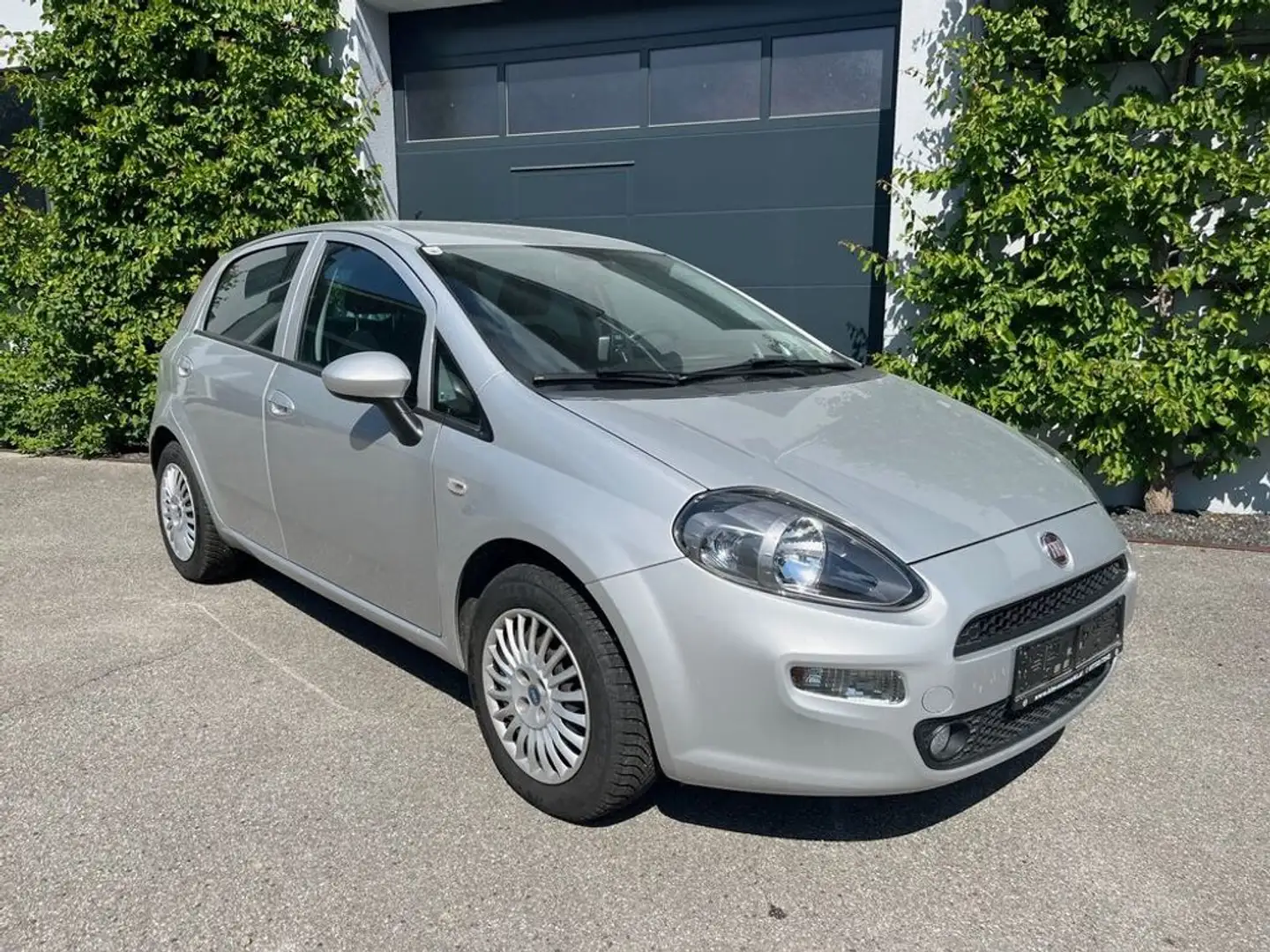 Fiat Punto Lounge Privatverkauf Grau - 1