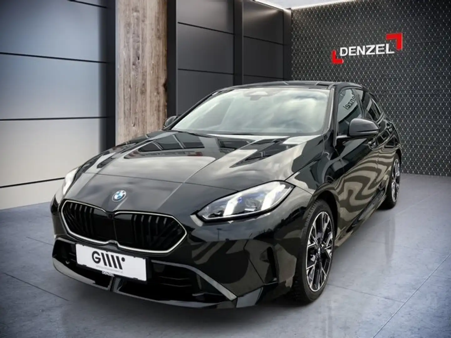 BMW 120 5-Türer F70 B38 Schwarz - 2