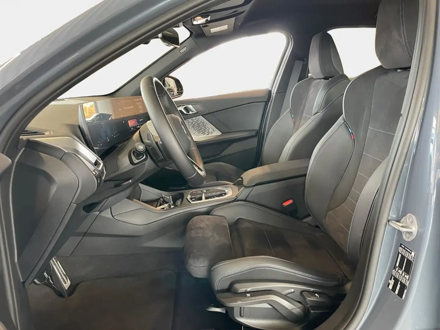 BMW 118 M Sport Grau - 2