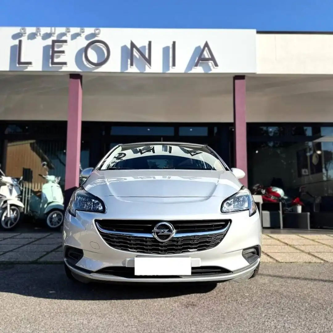 Opel Corsa 1.2 Advance (n-joy) 5p Silber - 2