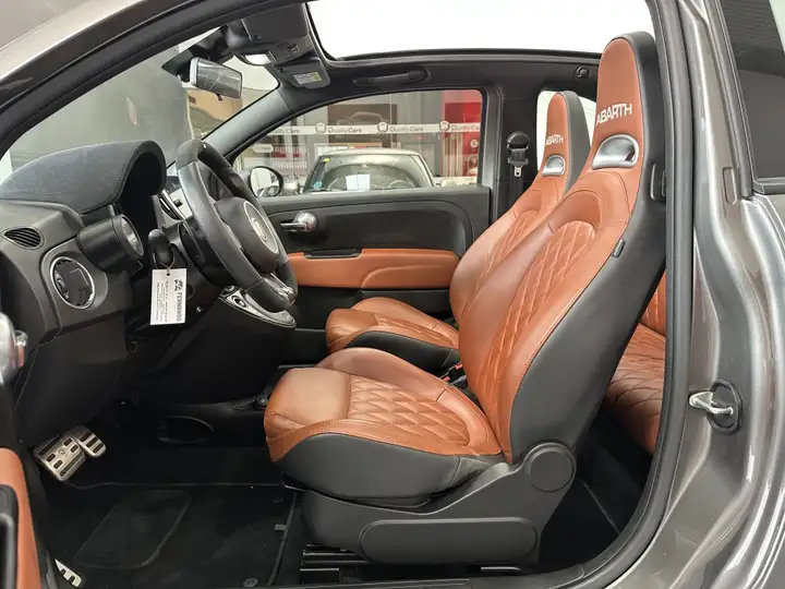 Abarth 595C 2022, foto 17