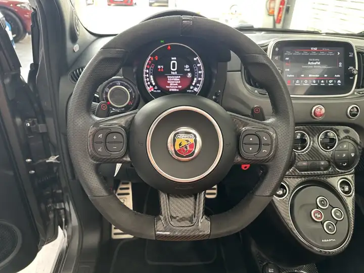 Abarth 595C 2022, foto 22