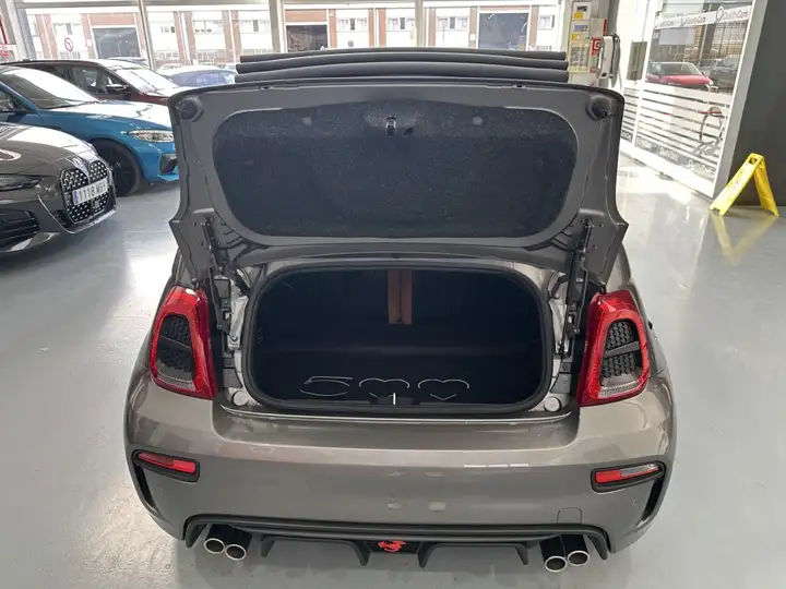 Abarth 595C 2022, foto 32
