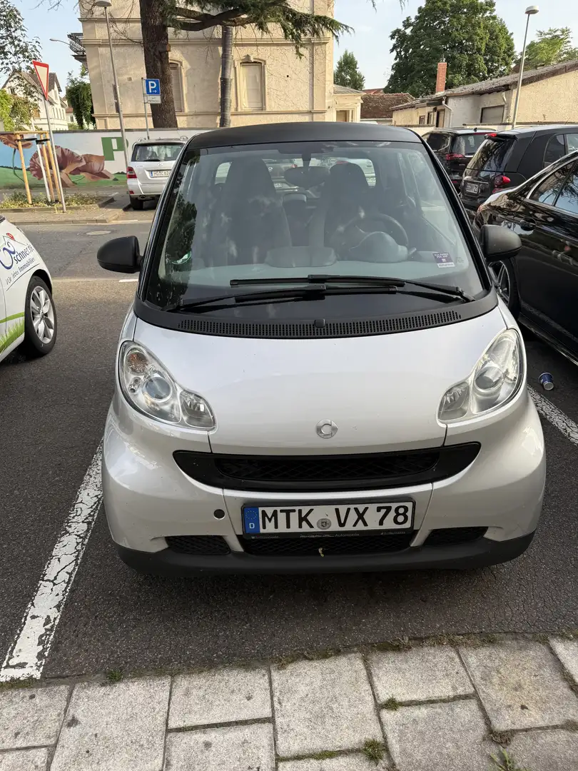 smart forTwo Basis 45kW (451.330) Schwarz - 1