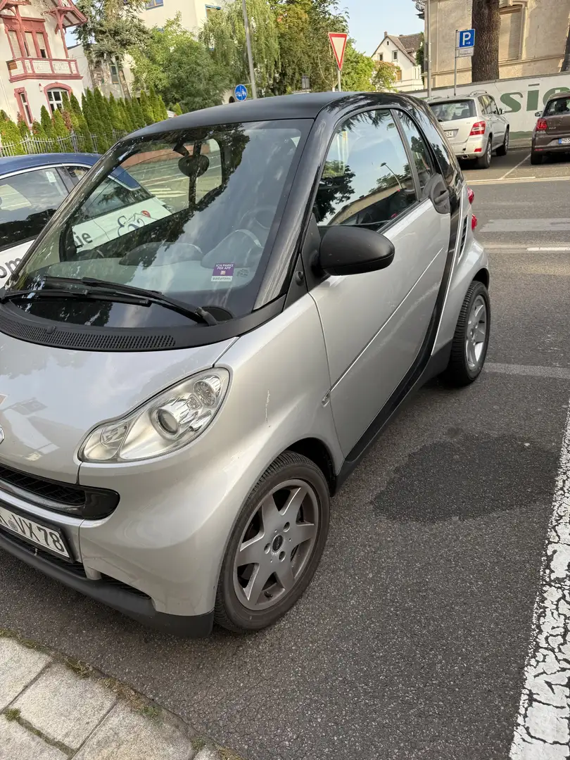 smart forTwo Basis 45kW (451.330) Schwarz - 2
