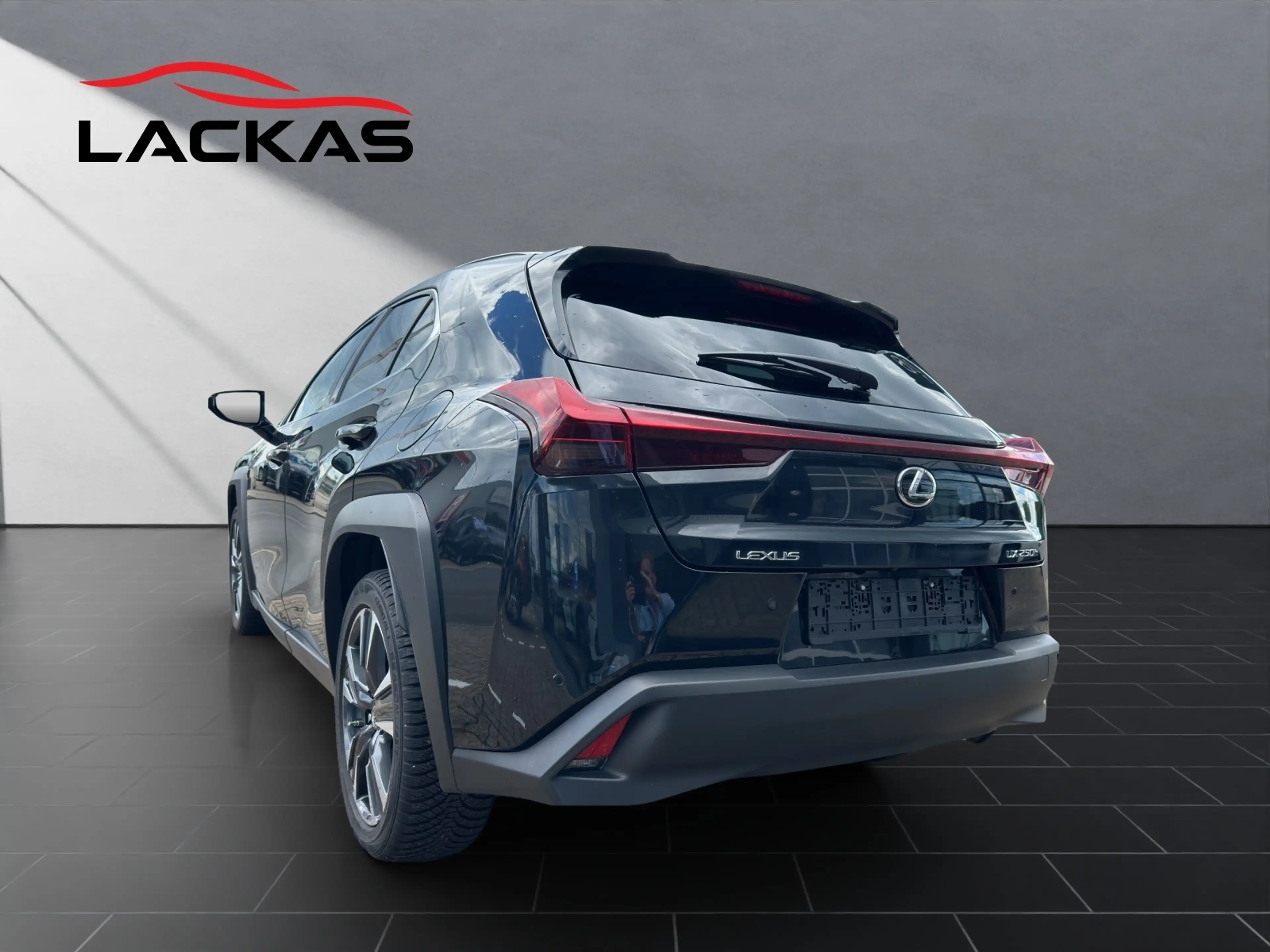 Lexus UX 250h UX Crossover Style Edition 250h Frontantrieb — photo 3