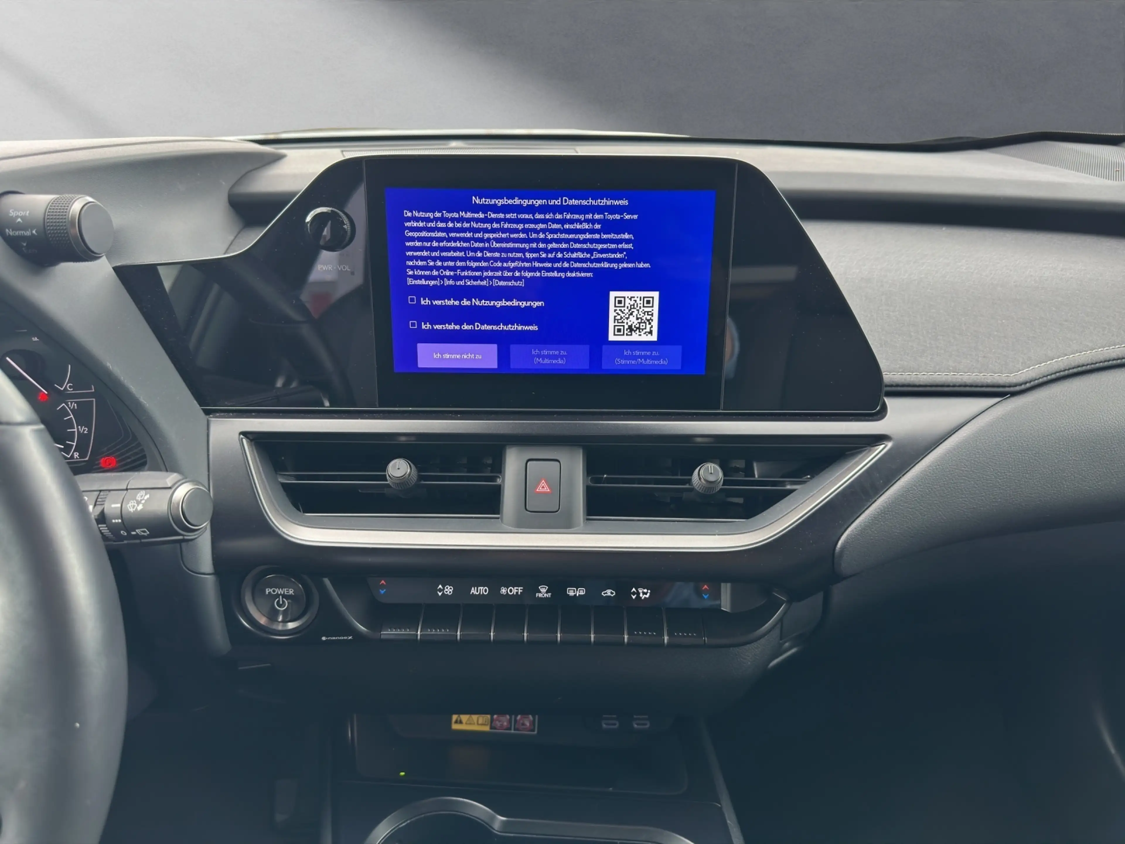 Lexus UX 250h UX Crossover Style Edition 250h Frontantrieb — photo 14