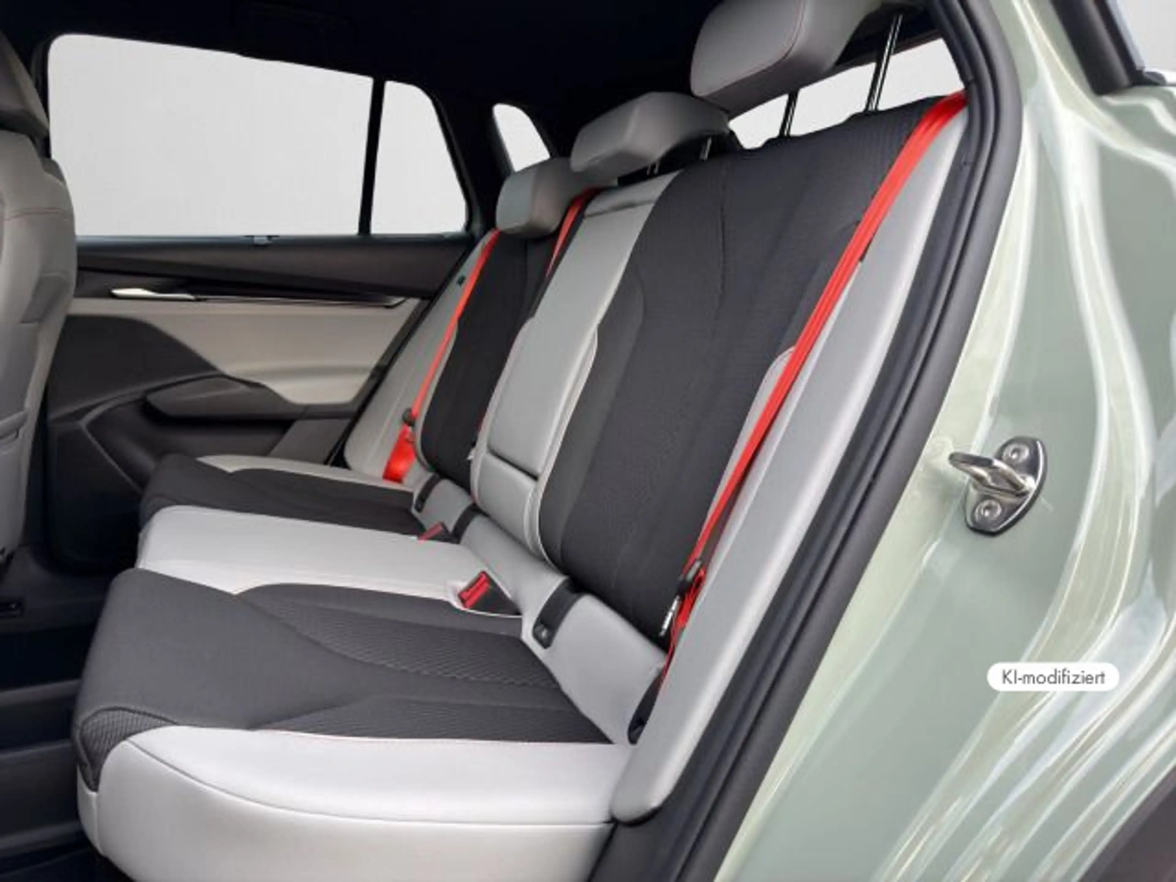 Skoda Elroq 85 Wärmep+HuD+ACC+360°+LED+20"+Sound+Clima — photo 14