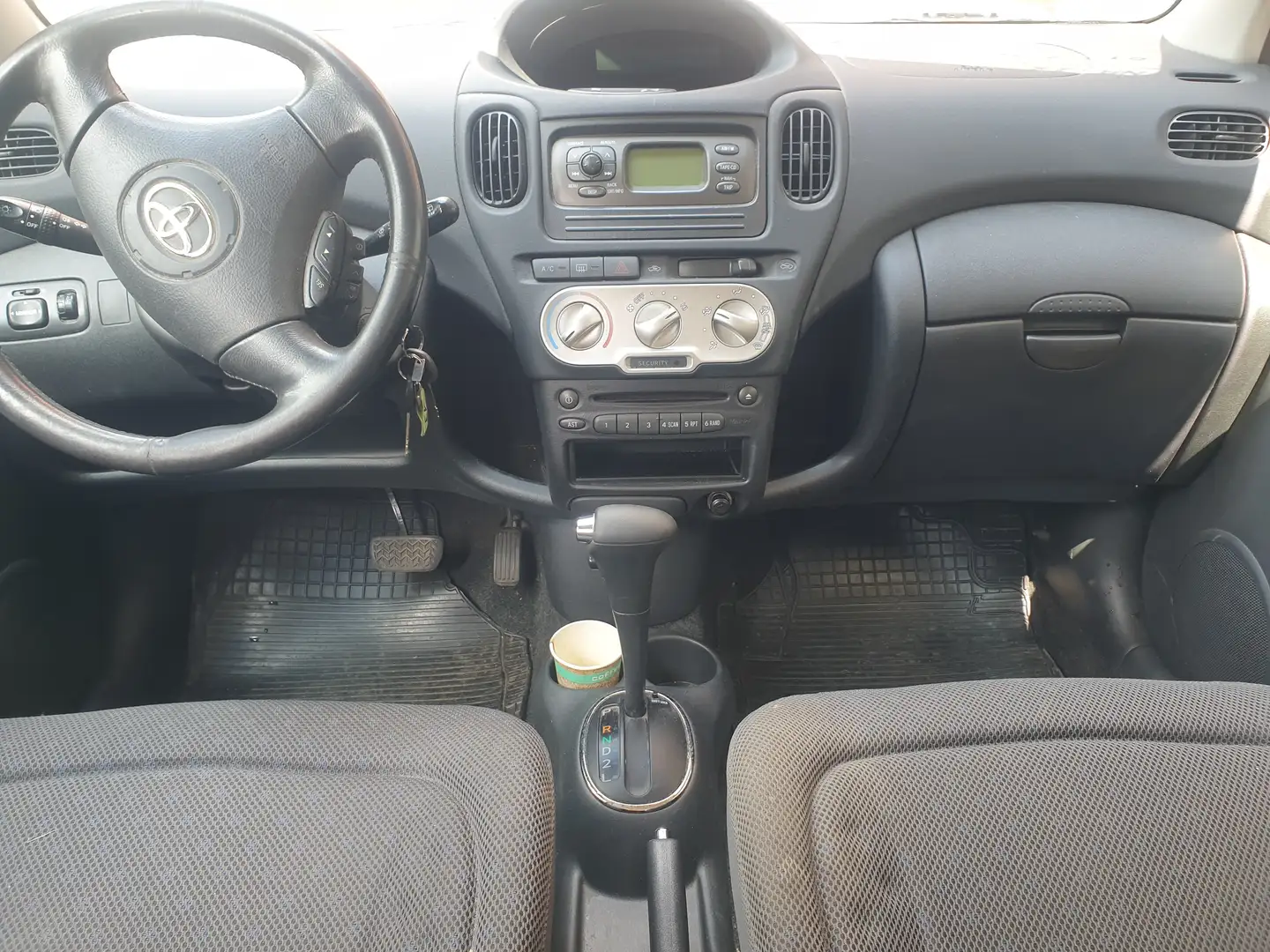 Toyota Yaris Verso 1.3 Automatik Sol Kék - 2