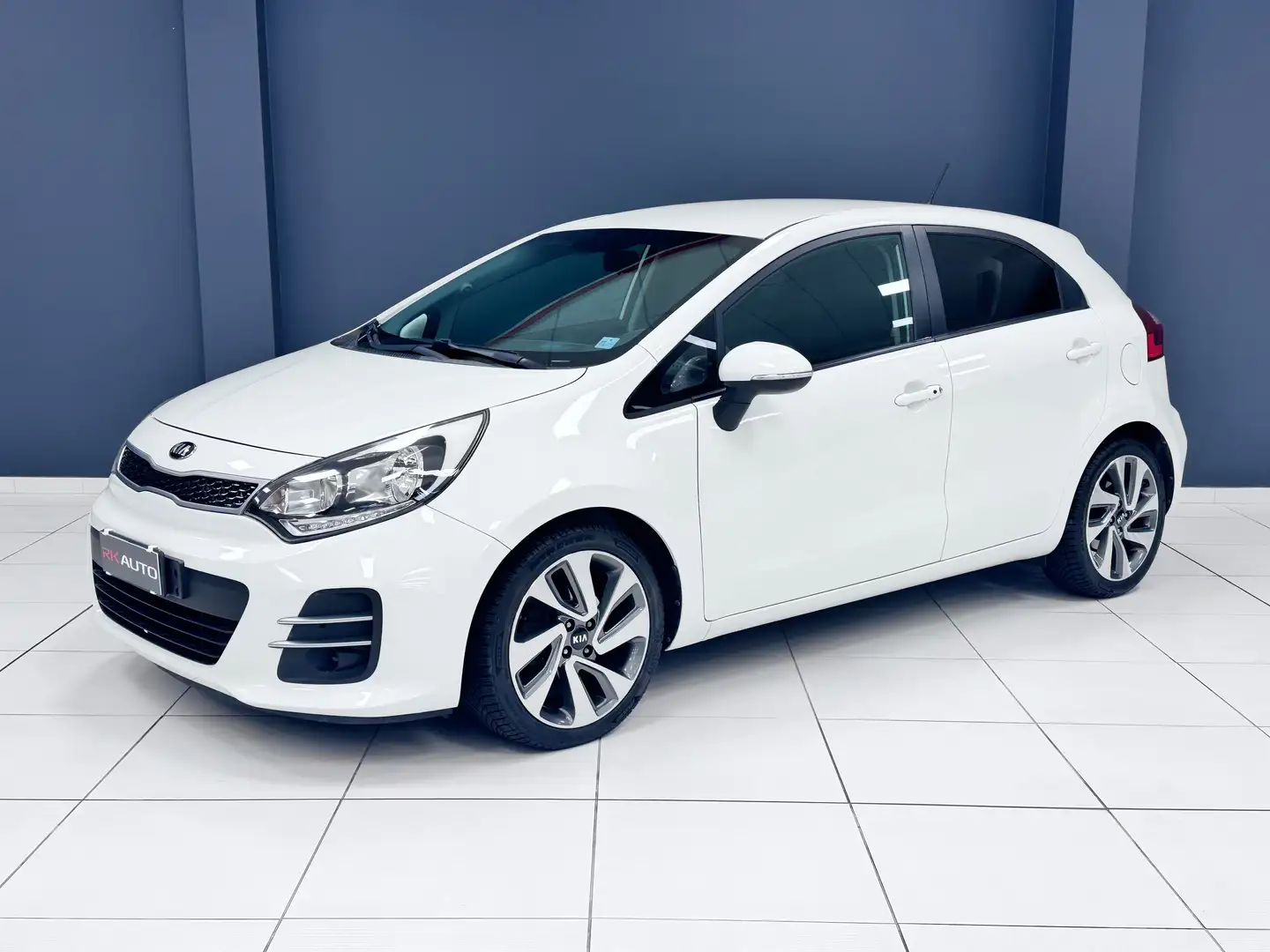 Kia Rio Rio III 2011 5p 1.4 crdi Cool Techno Pack E6 Wit - 1