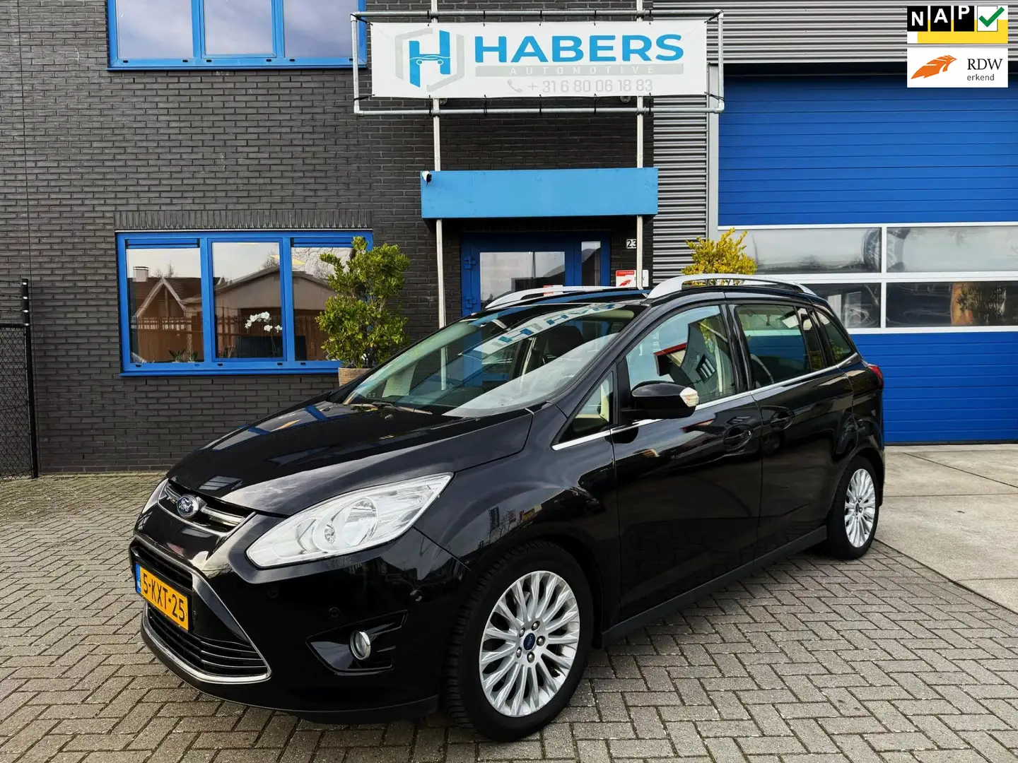 Ford Grand C-Max 1.0 Titanium 7p 125PK|Origineel NL|Navigatie|Camer Zwart - 1
