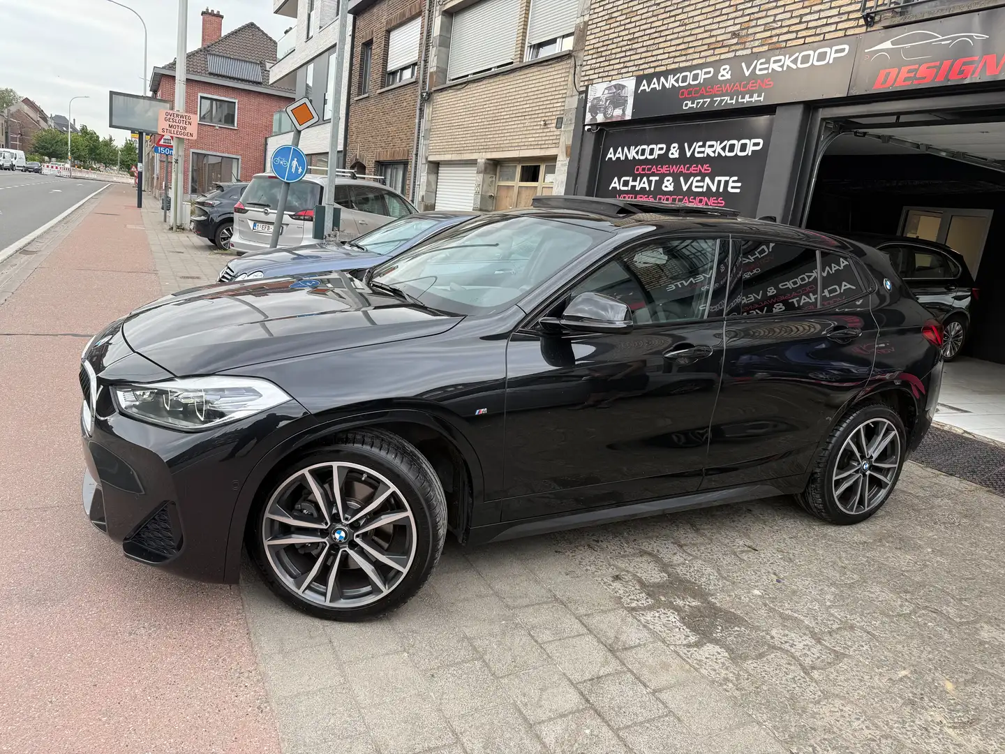 BMW X2 2.0 dAS 190pk X-Drive Pack M Panorama Netto 22479 Noir - 1