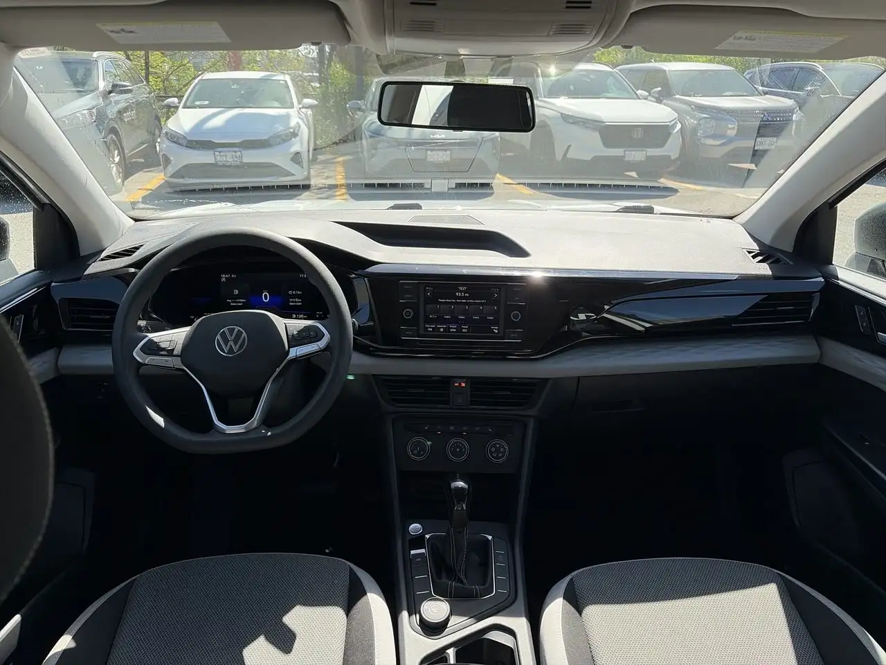 Volkswagen Taos снимка Volkswagen Taos