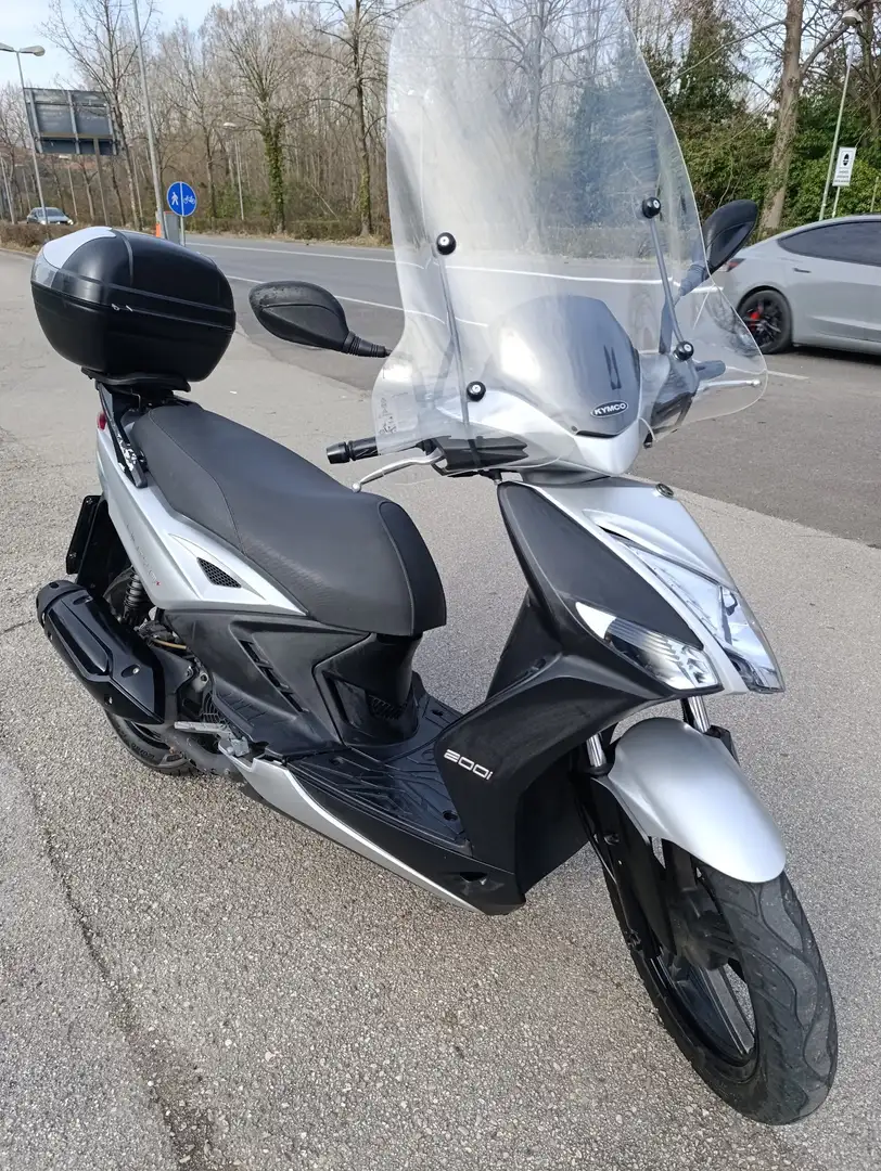 Kymco Agility 200 Plateado - 2