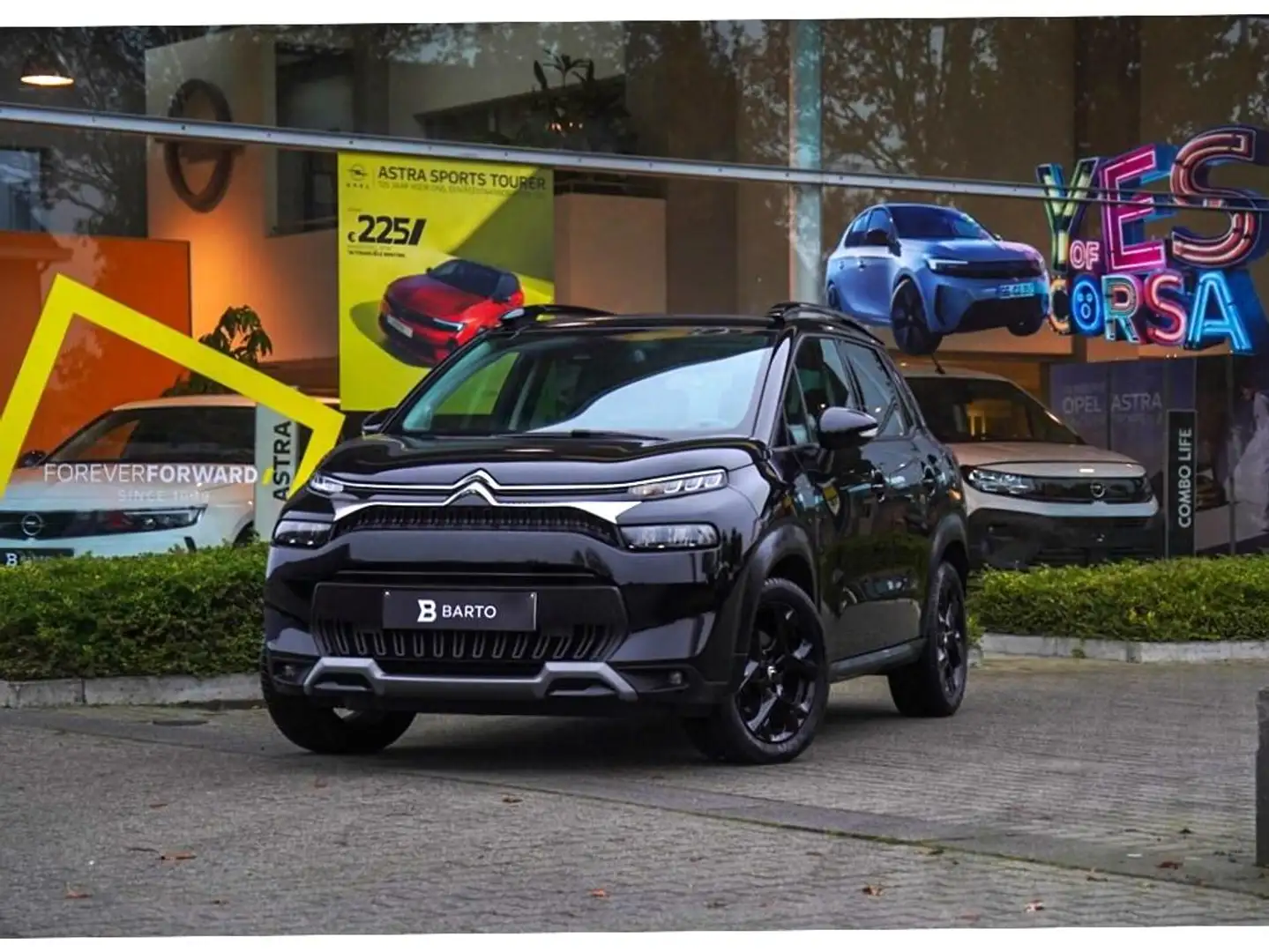 Citroen C3 Aircross 110pk MT6 | a. Camera | Navi | Keyless | Carpla... Negro - 1