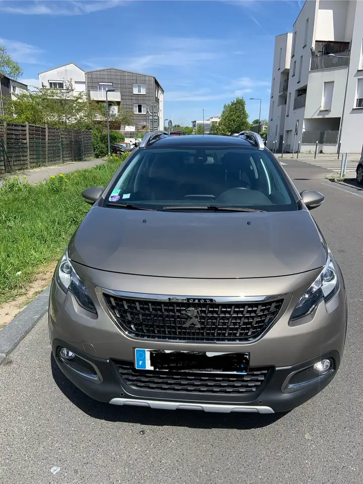 Peugeot 2008 1.2 PureTech 110ch S\u0026S BVM5 Allure 