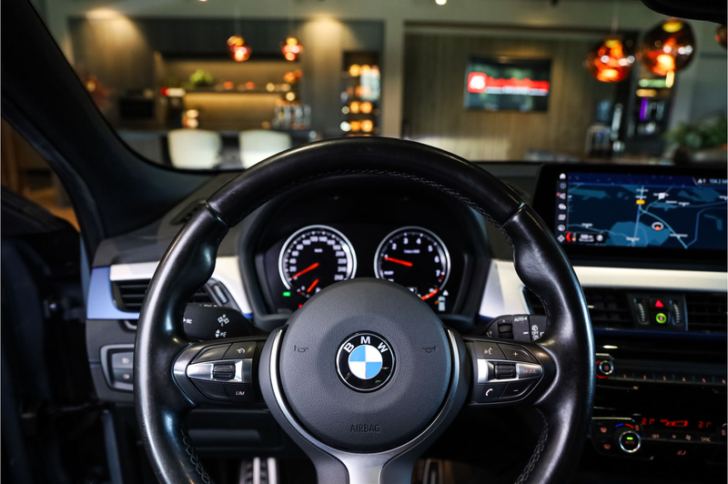 BMW X2 sDrive 1.8I M-Sport High Exe Panoramadak, Sport Le — photo 13